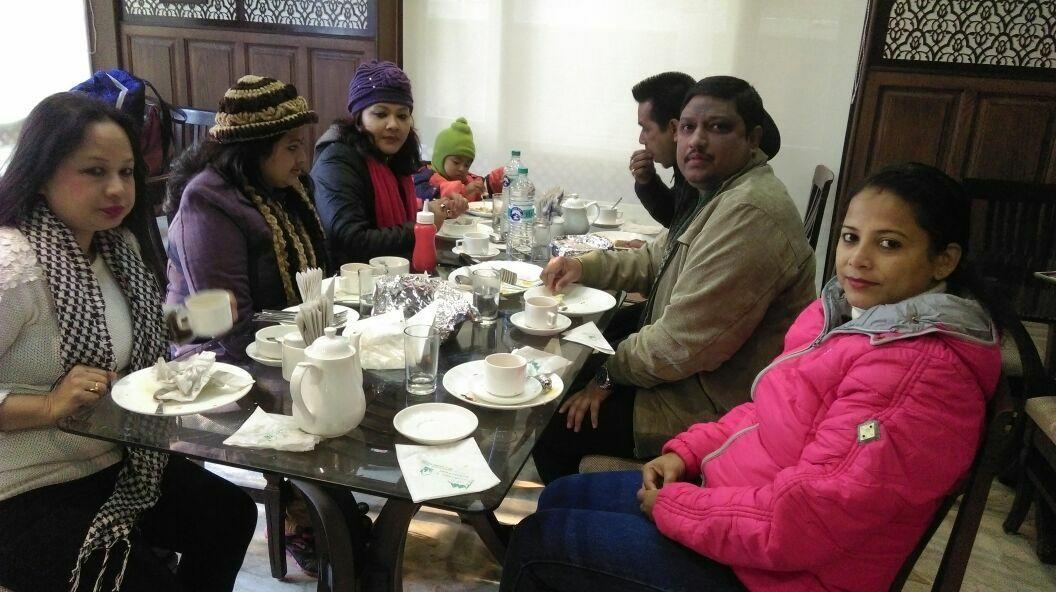 Standard Hotel And Resturant Srinagar (Jammu and Kashmir) Ngoại thất bức ảnh